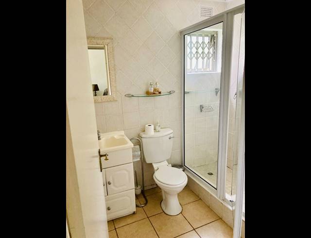 1 BEDROOM FLAT FOR SALE IN WILLARD BEACH